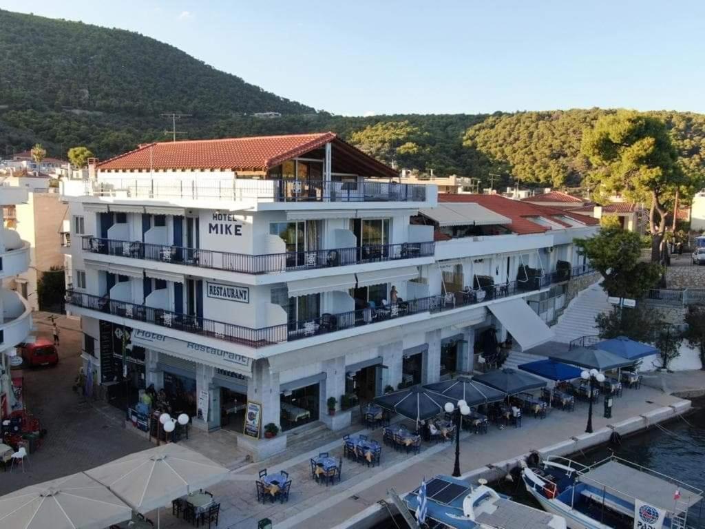 Hotel Mike Epidaurus Exteriér fotografie