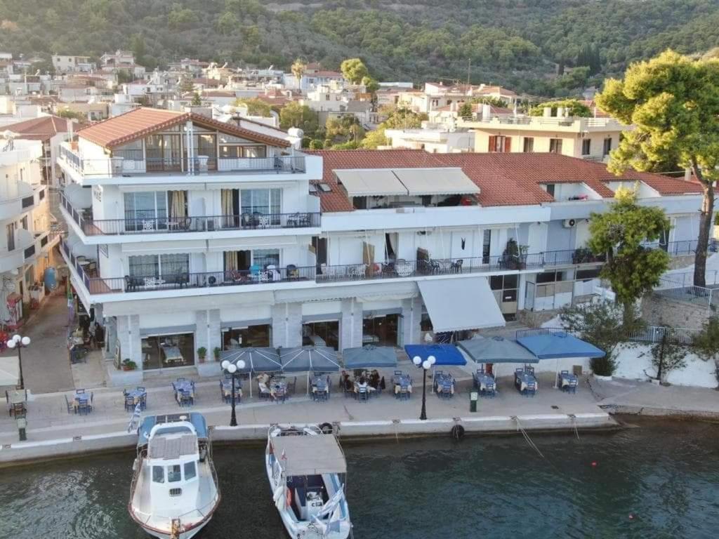Hotel Mike Epidaurus Exteriér fotografie