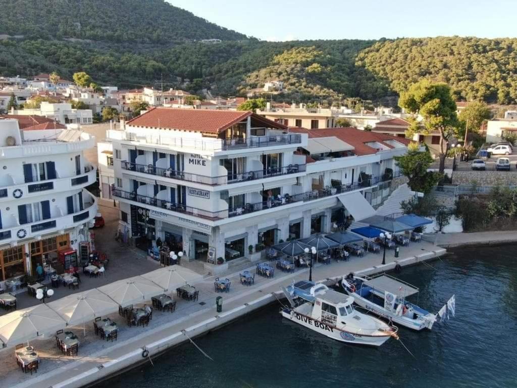 Hotel Mike Epidaurus Exteriér fotografie