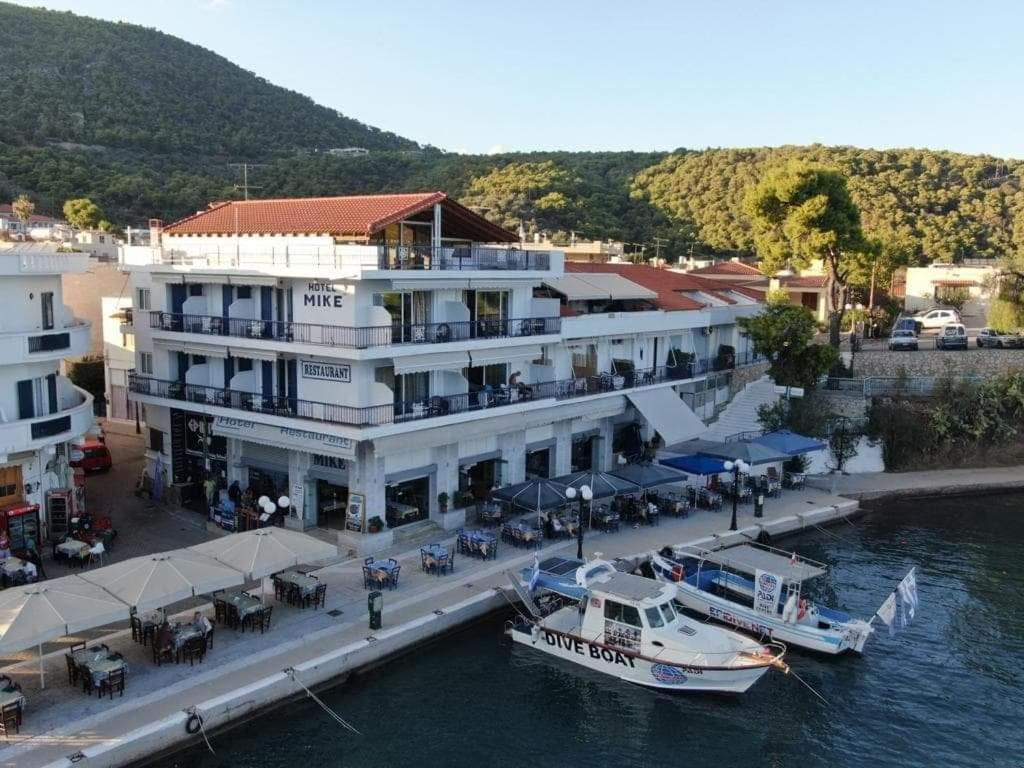 Hotel Mike Epidaurus Exteriér fotografie